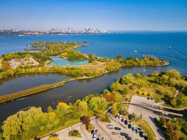 Additional image 31 of 3 Marine Parade Dr Unit 1108