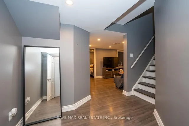 Additional image 34 of 2 Billiter Rd