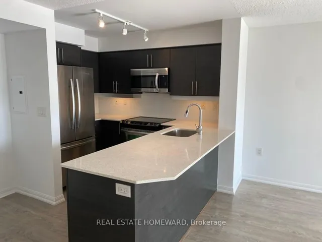 Additional image 14 of 125 Western Battery Rd Unit 914