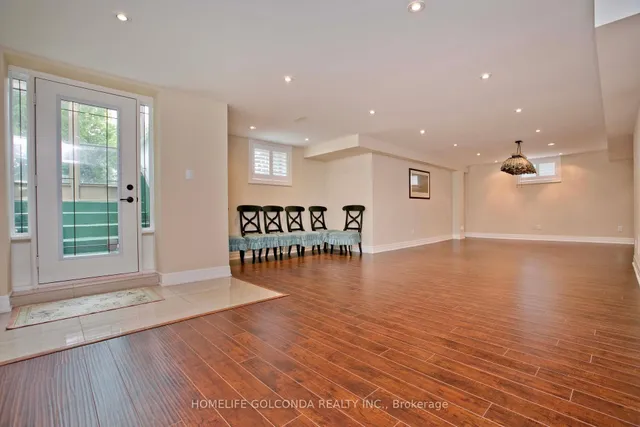 Additional image 33 of 394 Connaught Ave