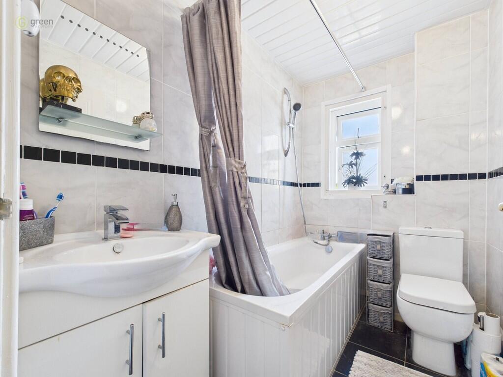 Additional image 19 of Oakmeadow Close, Kitts Green