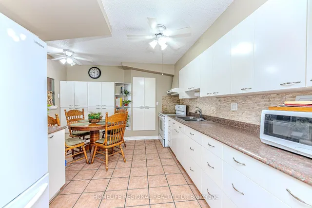 Additional image 6 of 75 Emmett Ave Unit 2109