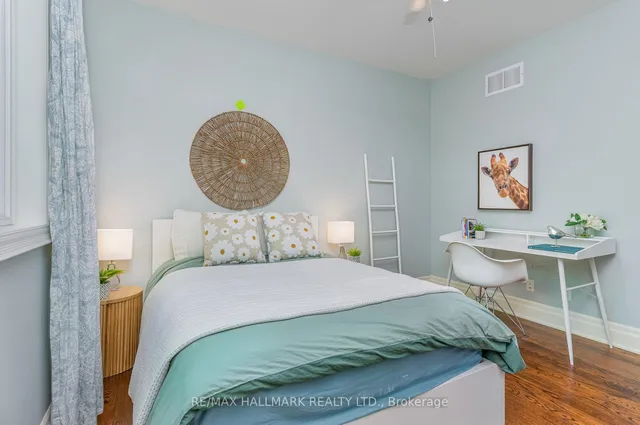 Additional image 27 of 7 Tizzard Ave