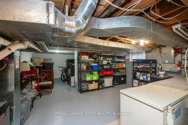 Additional image 31 of 891 Garth St