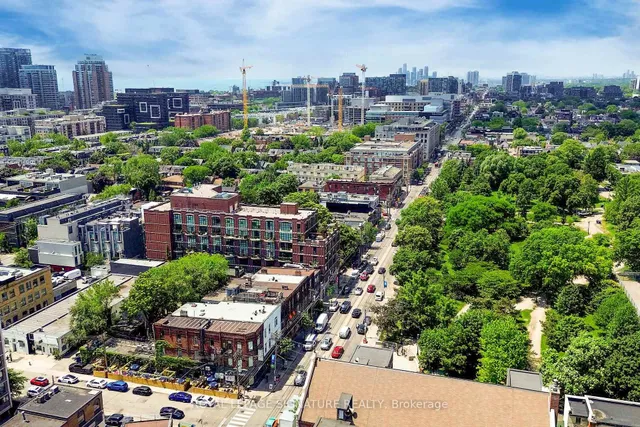 Additional image 40 of 901 Queen St Unit 231