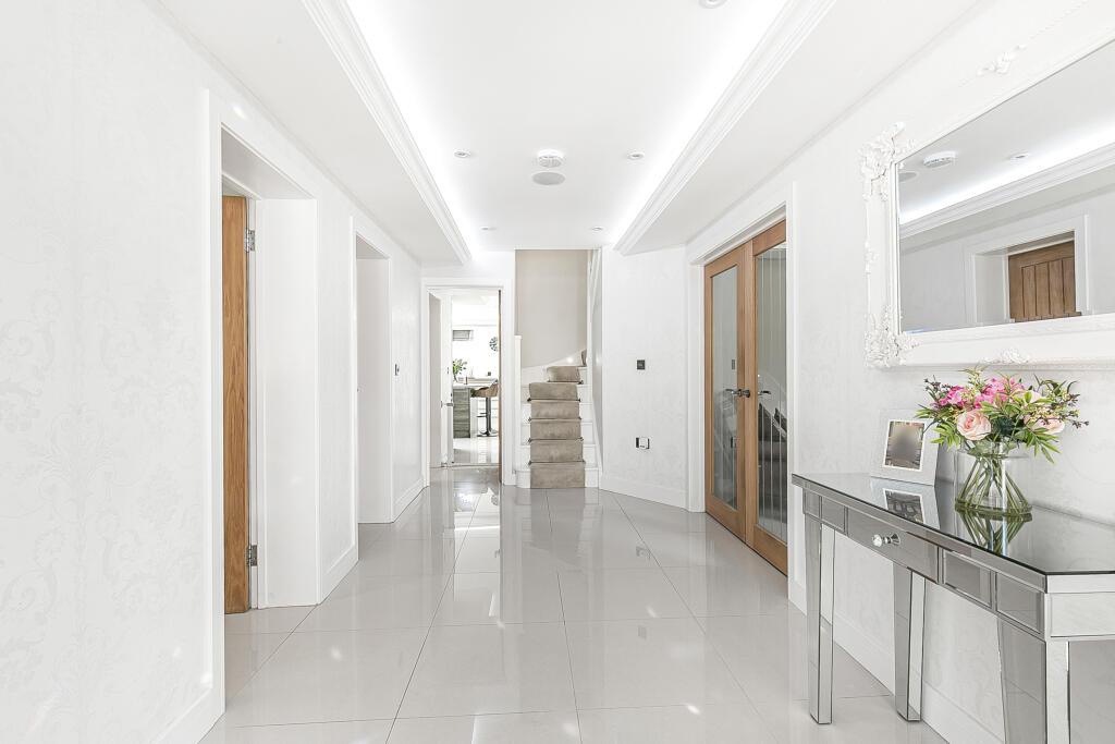 Additional image 15 of Lemsford Village, Lemsford, Welwyn Garden City, AL8 7TR