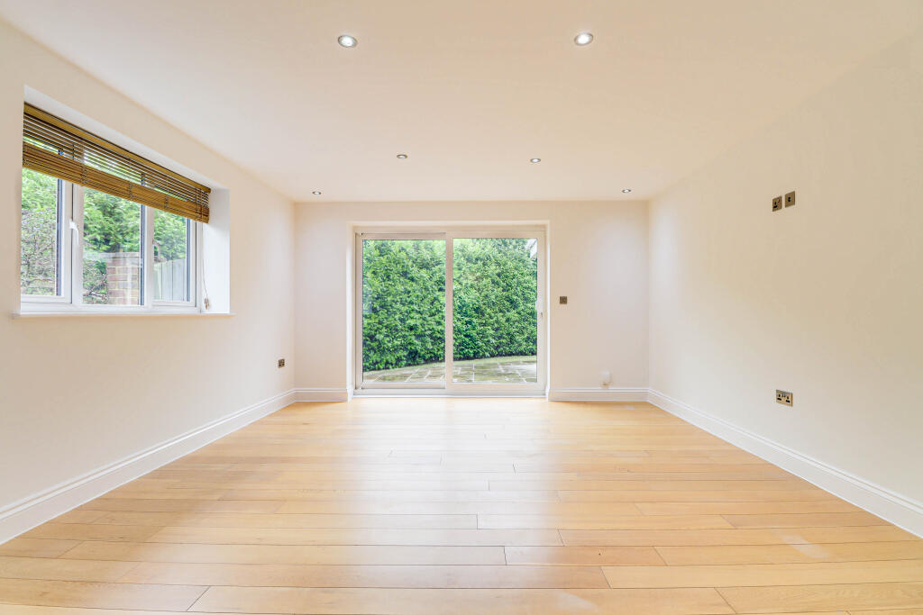 Additional image 2 of St. Stephens Avenue, St. Albans, AL3