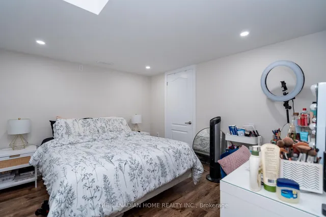 Additional image 40 of 115 Yates Dr