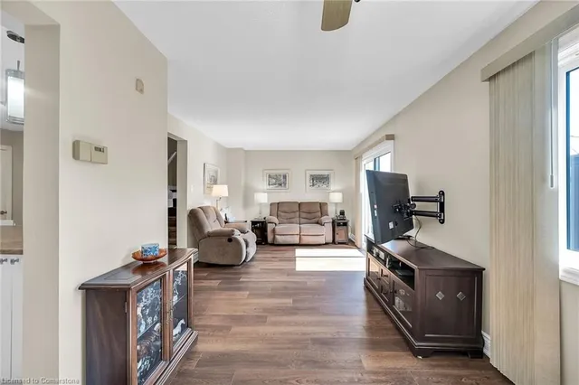 Additional image 15 of 11 Queenslea Dr Unit 153