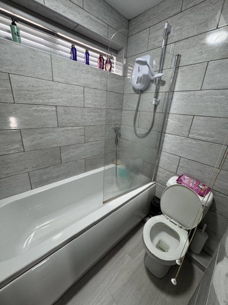 Additional image 4 of Kempton Park Road, Birmingham, West Midlands