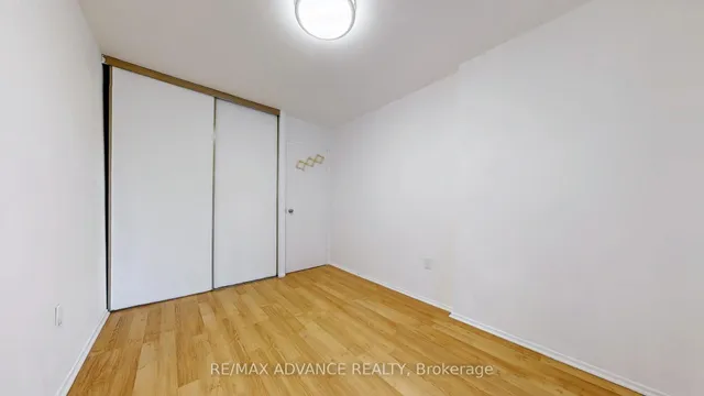 Additional image 28 of 165 Cherokee Blvd Unit 121