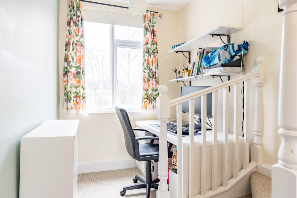 Additional image 9 of Batchwood Drive, St. Albans, Hertfordshire, AL3