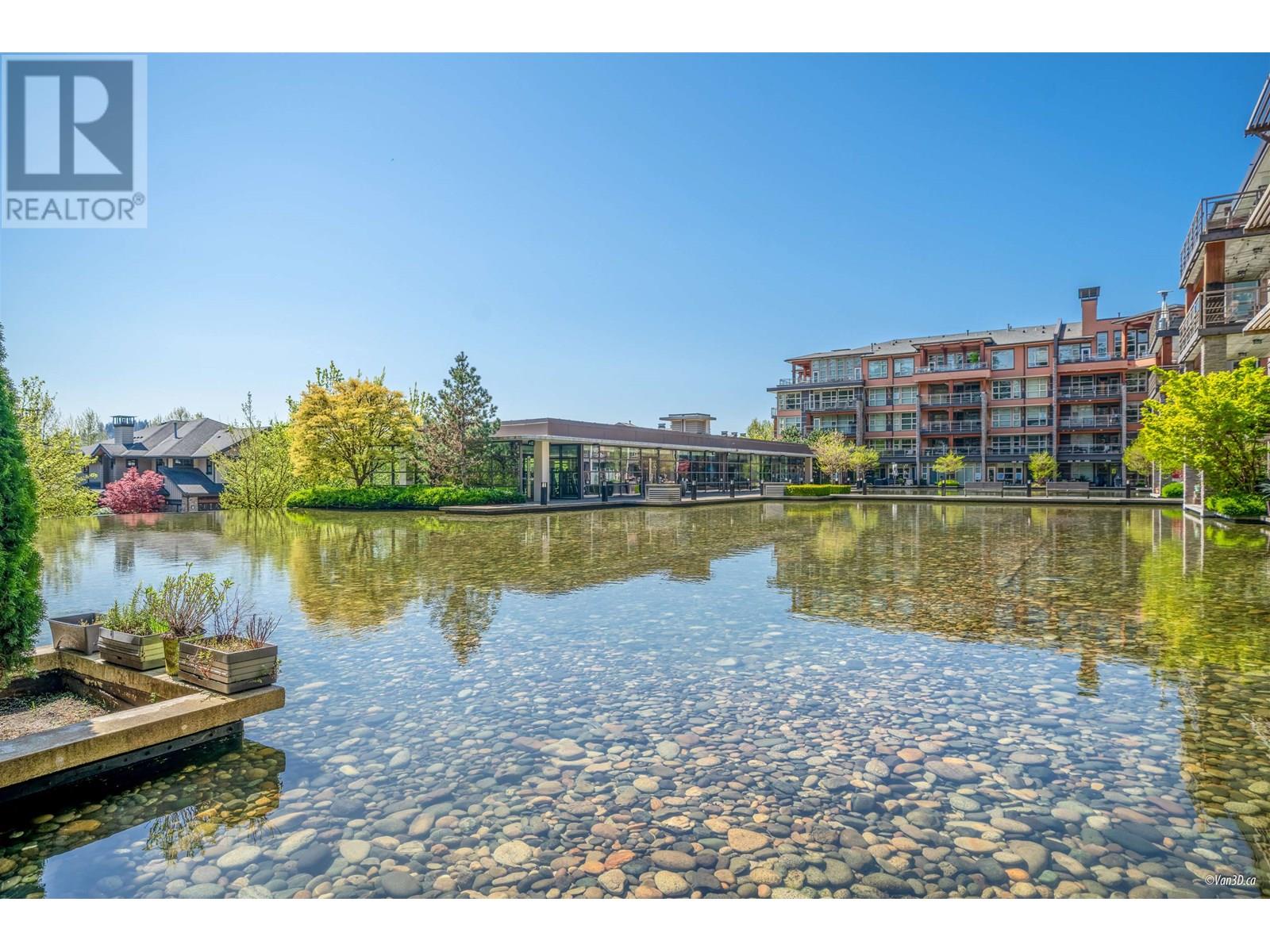 111 3606 ALDERCREST DRIVE|North Vancouver, British Columbia V7G0A3