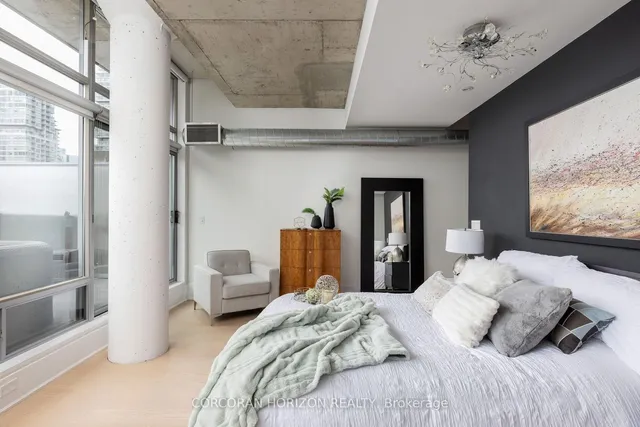 Additional image 6 of 169 John St Unit PH4