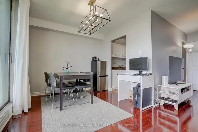 Additional image 14 of 350 Seneca Hill Dr Unit 1605