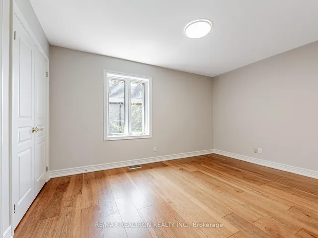 Additional image 19 of 3180 Bayview Ave Unit 3