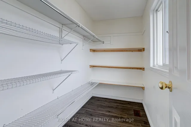 Additional image 12 of 131 Peach Blossom Cres