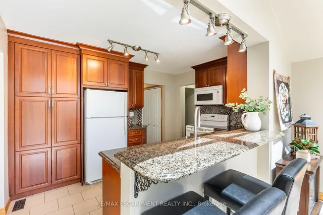 Additional image 13 of 1375 Christina Crt