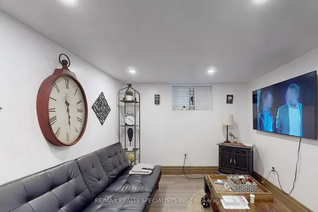 Additional image 15 of 8 Mill St