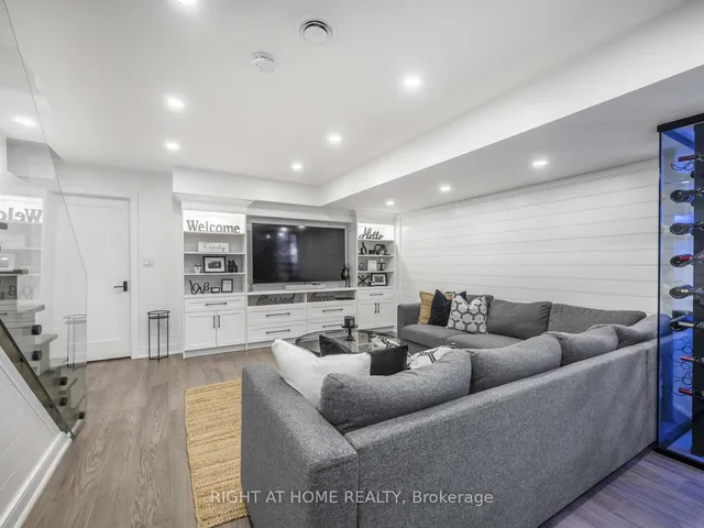 Additional image 30 of 64 Brock Ave