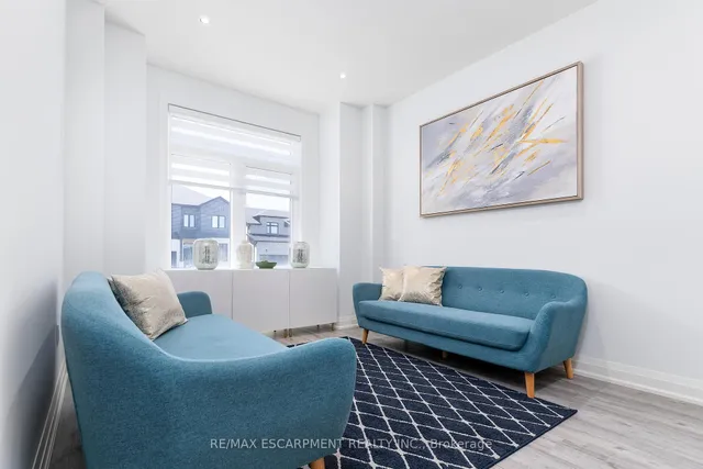 Additional image 3 of 388 Klein Circ