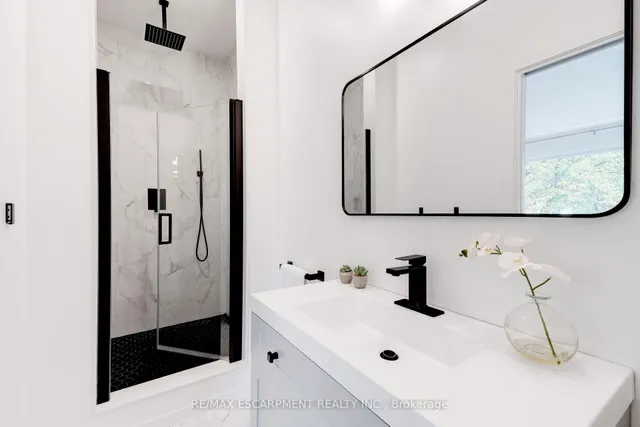 Additional image 30 of 627 Mullin Way