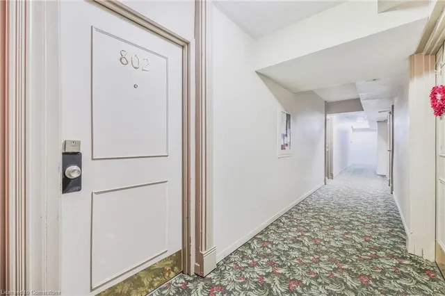 Additional image 5 of 851 Queenston Rd Unit 802