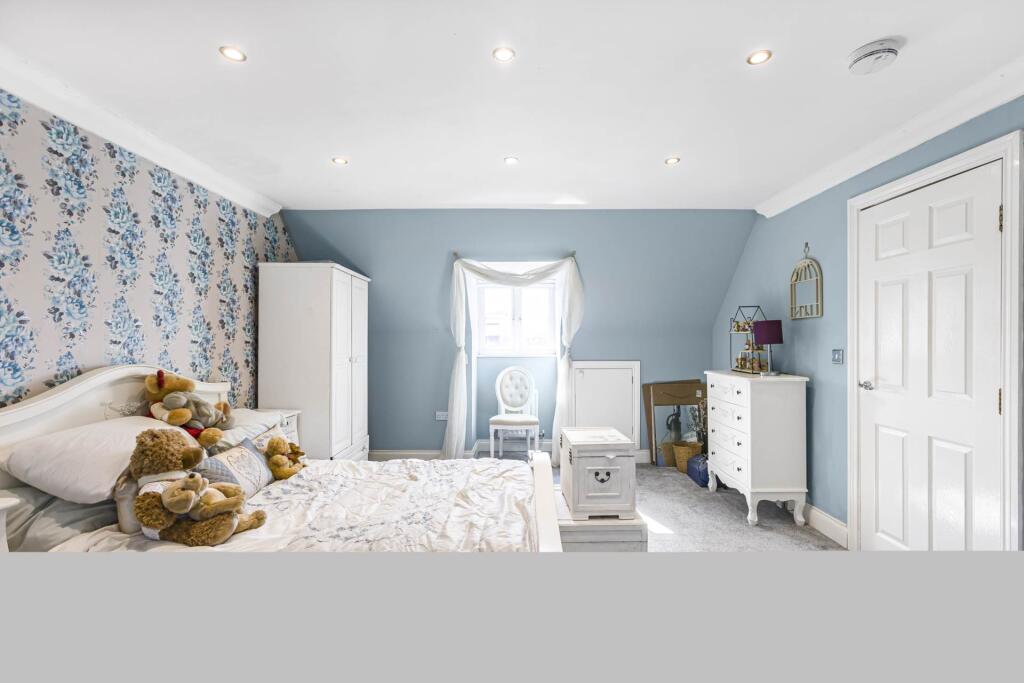 Additional image 10 of Dragon Road, Salisbury Village, Hatfield