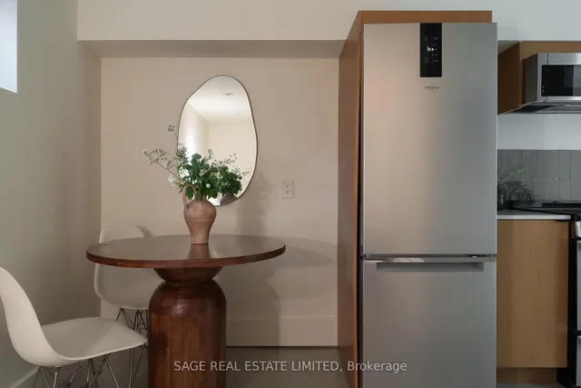 Additional image 44 of 239 Borden St