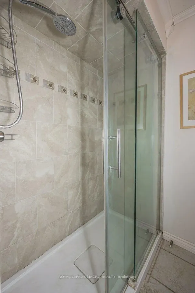 Additional image 15 of 687 Penny Lane