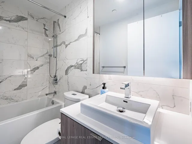 Additional image 29 of 7 Smith Cres Unit 312