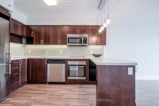 Additional image 10 of 555 Wilson Ave Unit E410