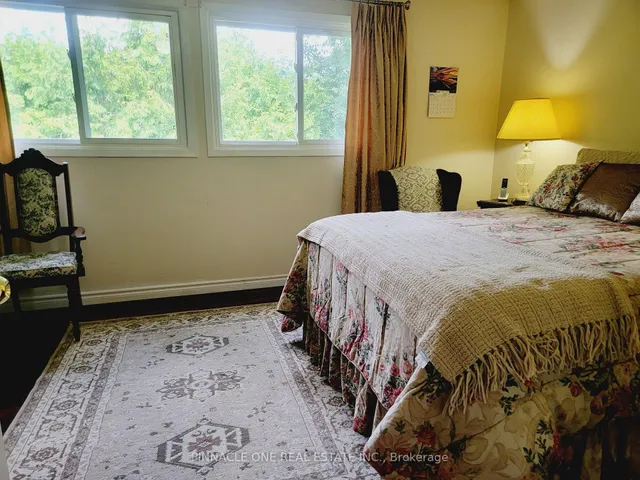 Additional image 29 of 61 Applegate Cres