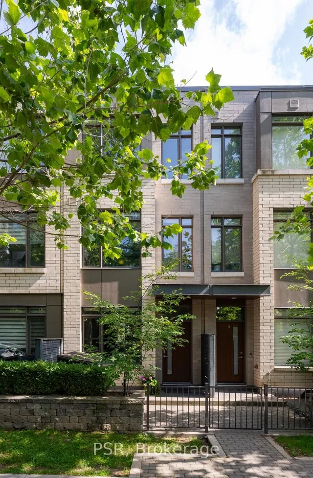 11 St Bartholomew St