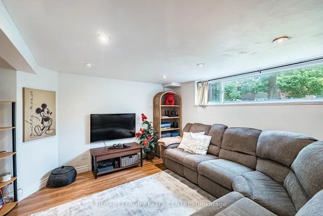 Additional image 33 of 1167 Flagship Dr