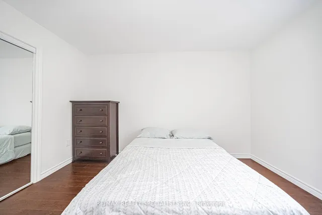 Additional image 24 of 38 Ellis Dr