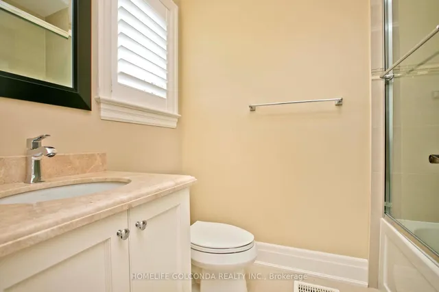 Additional image 22 of 394 Connaught Ave