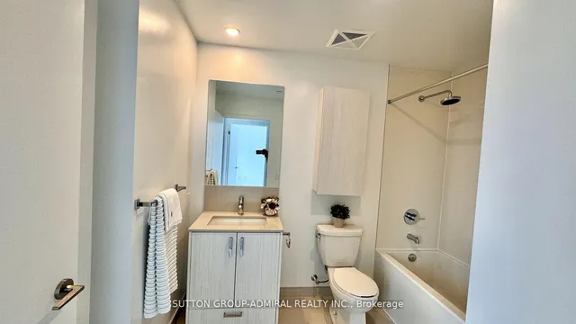 Additional image 12 of 1787 St. Clair Ave Unit 1103