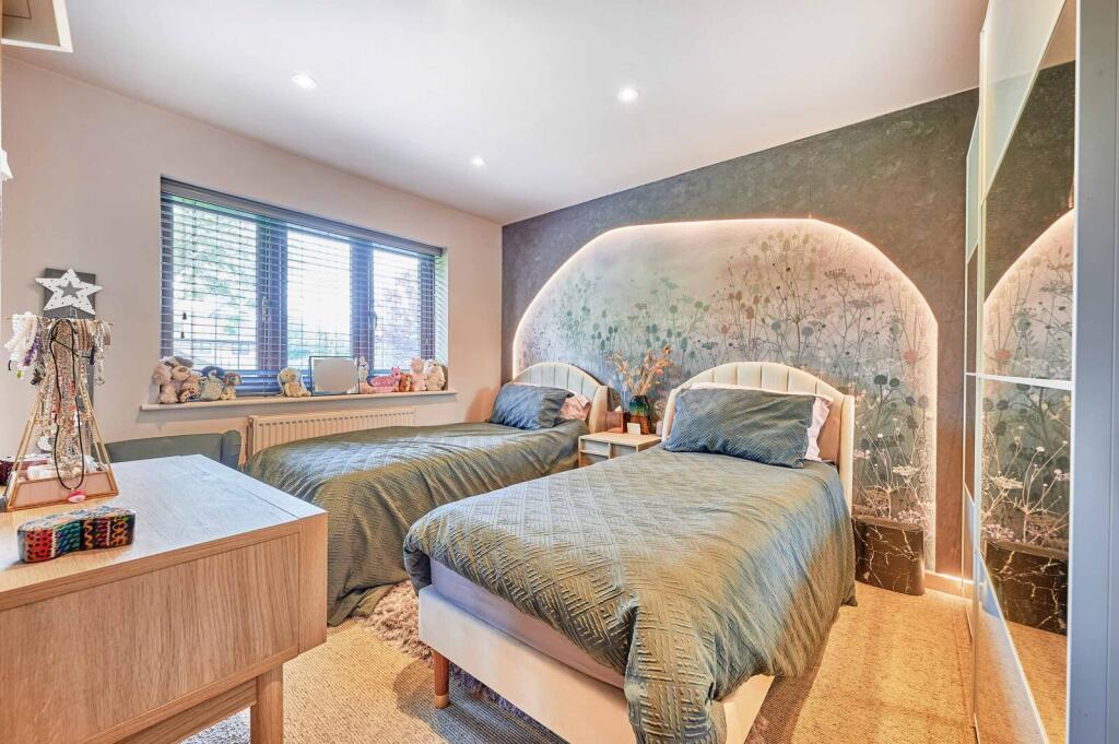 Additional image 9 of Holborn Close, St. Albans, Hertfordshire, AL4