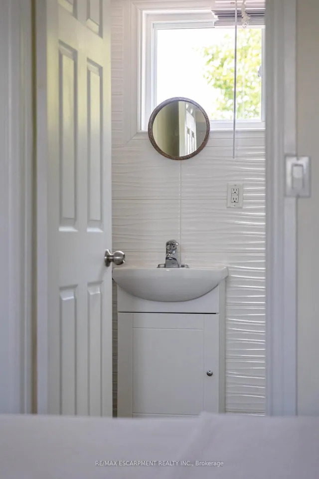 Additional image 22 of 99 Cathcart St