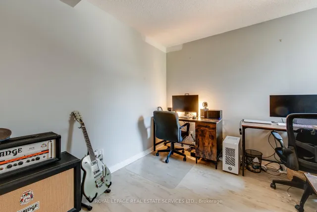 Additional image 13 of 29 canniff St Unit 411