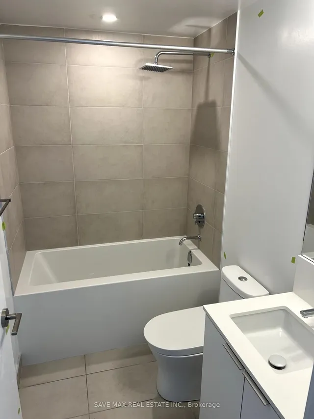 Additional image 14 of 8 WELLESLEY St Unit 2709