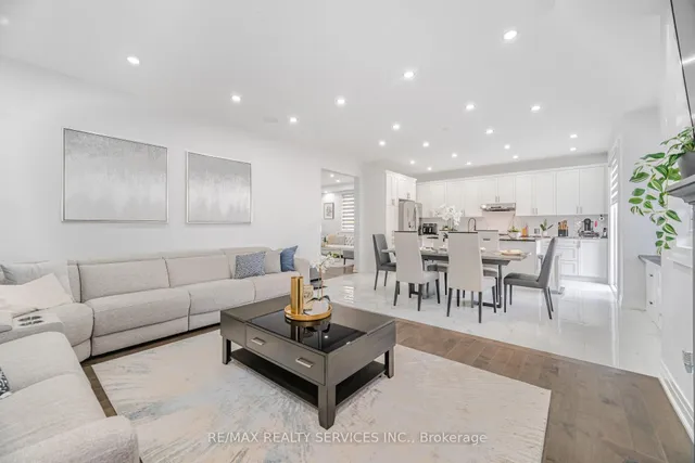 房产图片 20 - 49 Puffin Cres