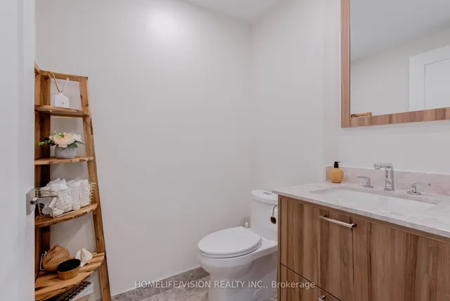 Additional image 18 of 30 Inn On The Park Dr Unit 1810