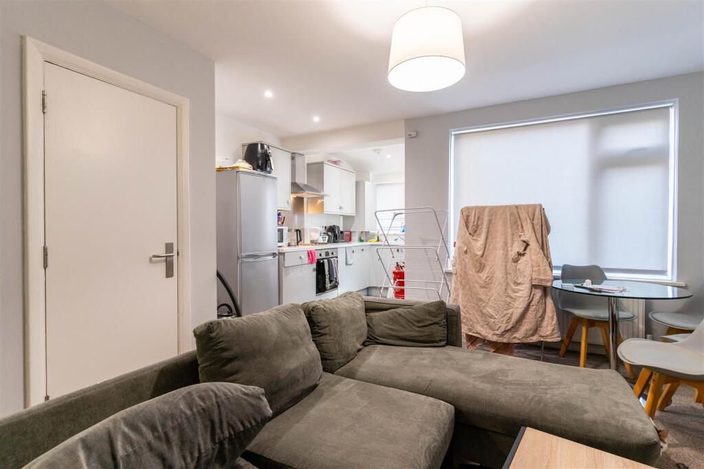 Additional image 5 of Tennal Road, Birmingham, B32