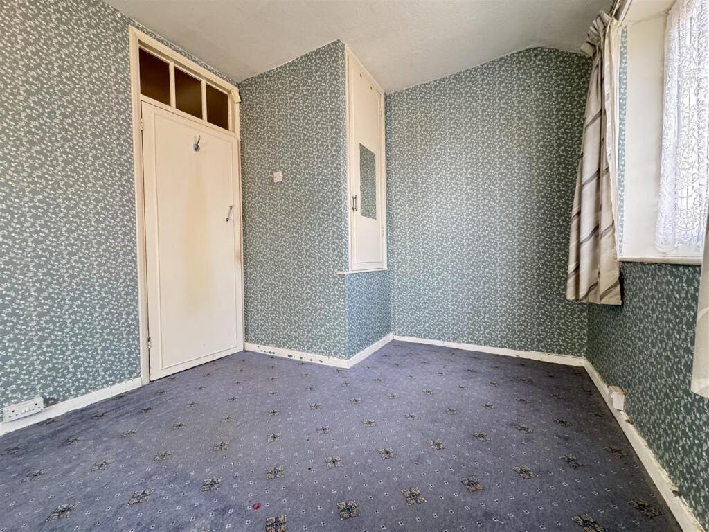 Additional image 23 of Gainsborough Crescent, Great Barr, Birmingham