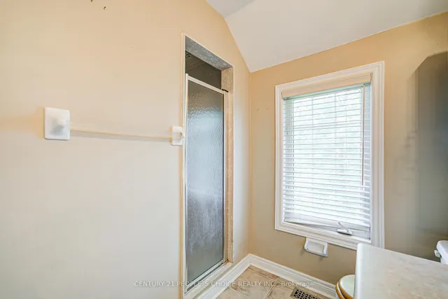 Additional image 36 of 485 Bristol Rd Unit 12