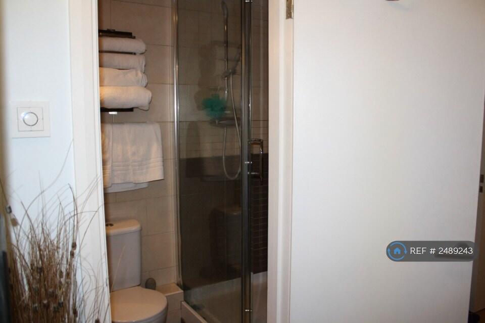 Additional image 3 of Ramsey Lodge Court, St. Albans, AL1