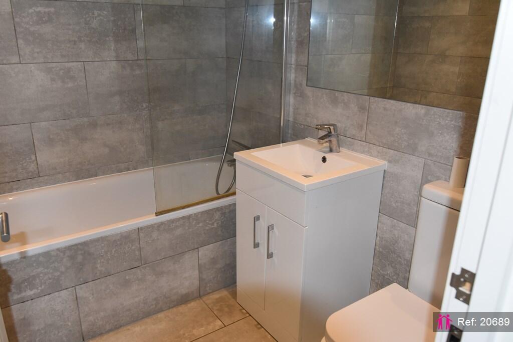 Additional image 16 of Stonehills, Welwyn Garden City