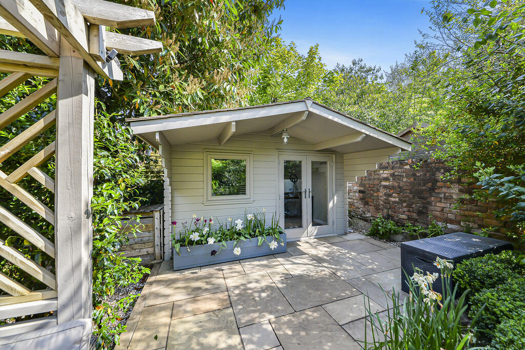 Additional image 29 of Moor Green Lane, Moseley